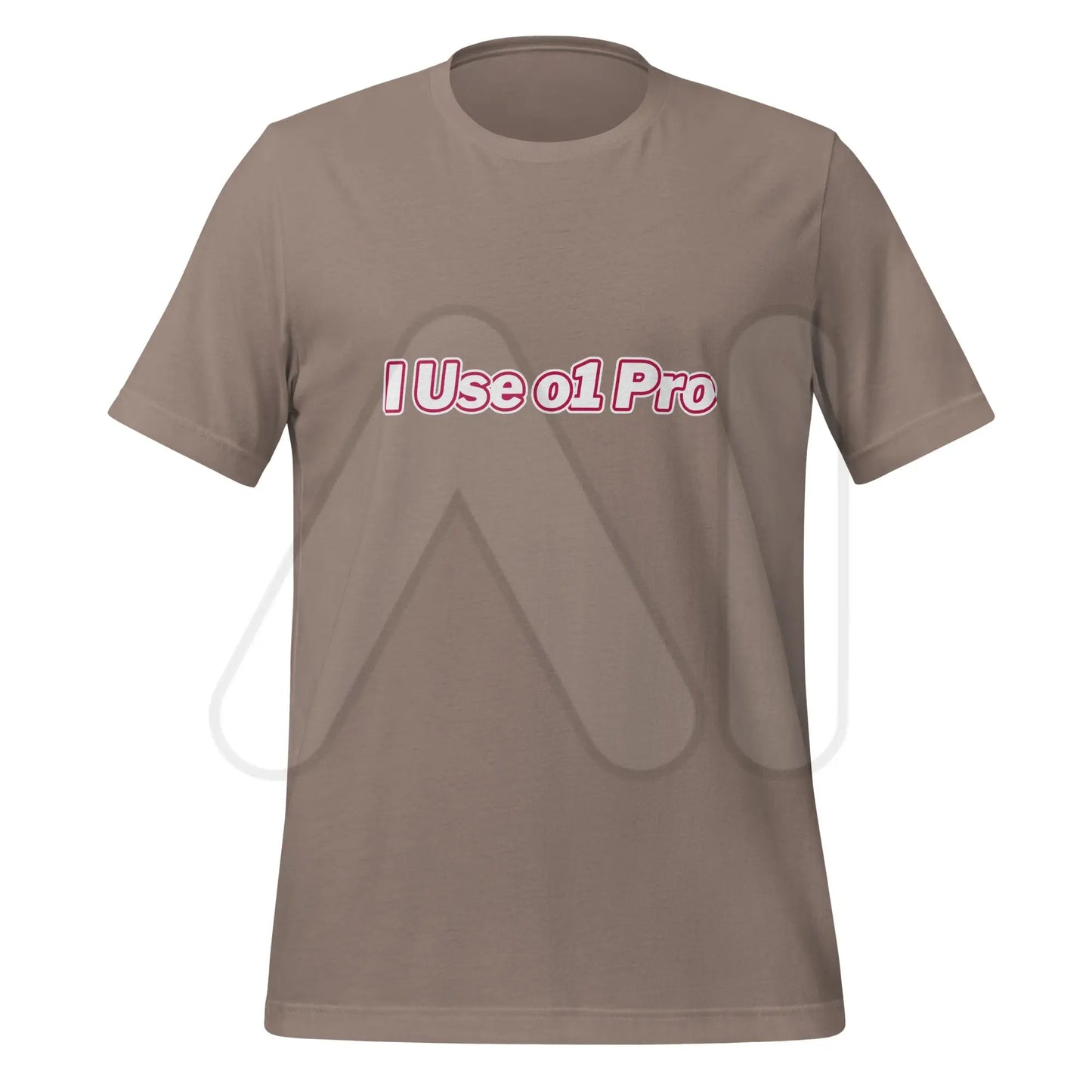 The i use O1 Pro T-shirt (unisex) Pebble / m.