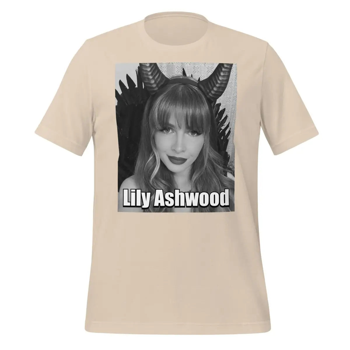 Lily Ashwood GPT-5 Meme T-Shirt (unisex) - Soft Cream / M