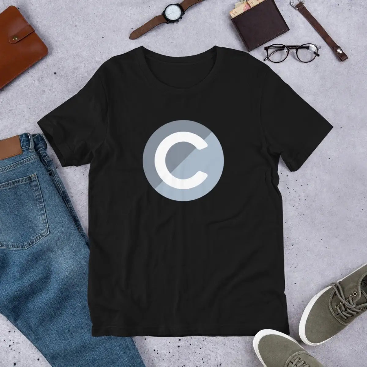 New C Logo T-Shirt (unisex)